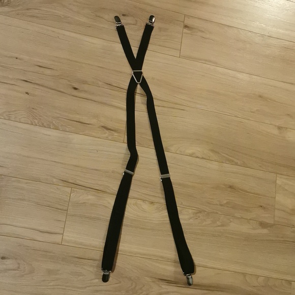 Black suspenders with silver hardware - Picture 1 of 1